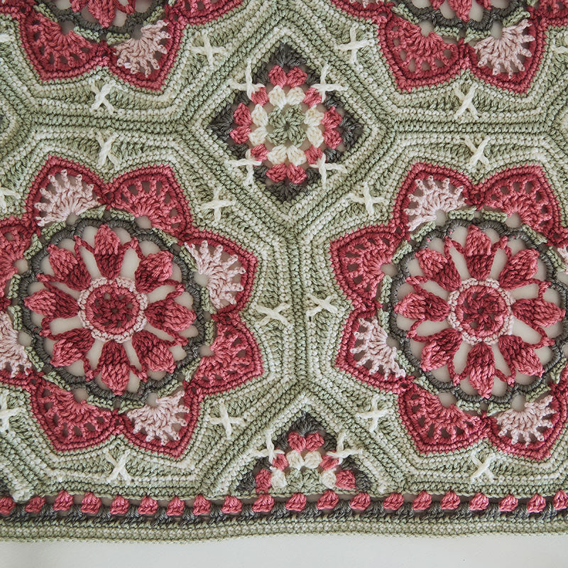 Persian Tiles Throw (Mary Maxim Mellowspun DK)