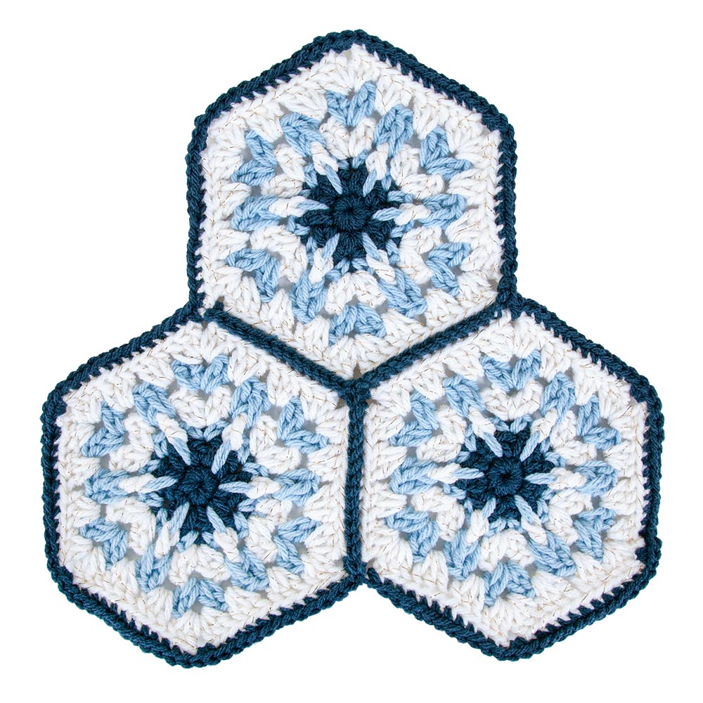 Rustic Snowflake Tree Skirt