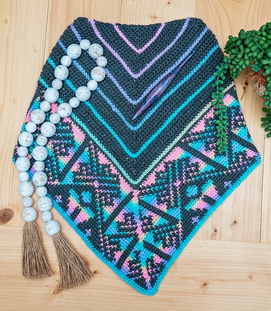 Triangle Crochet Cowl - Slate