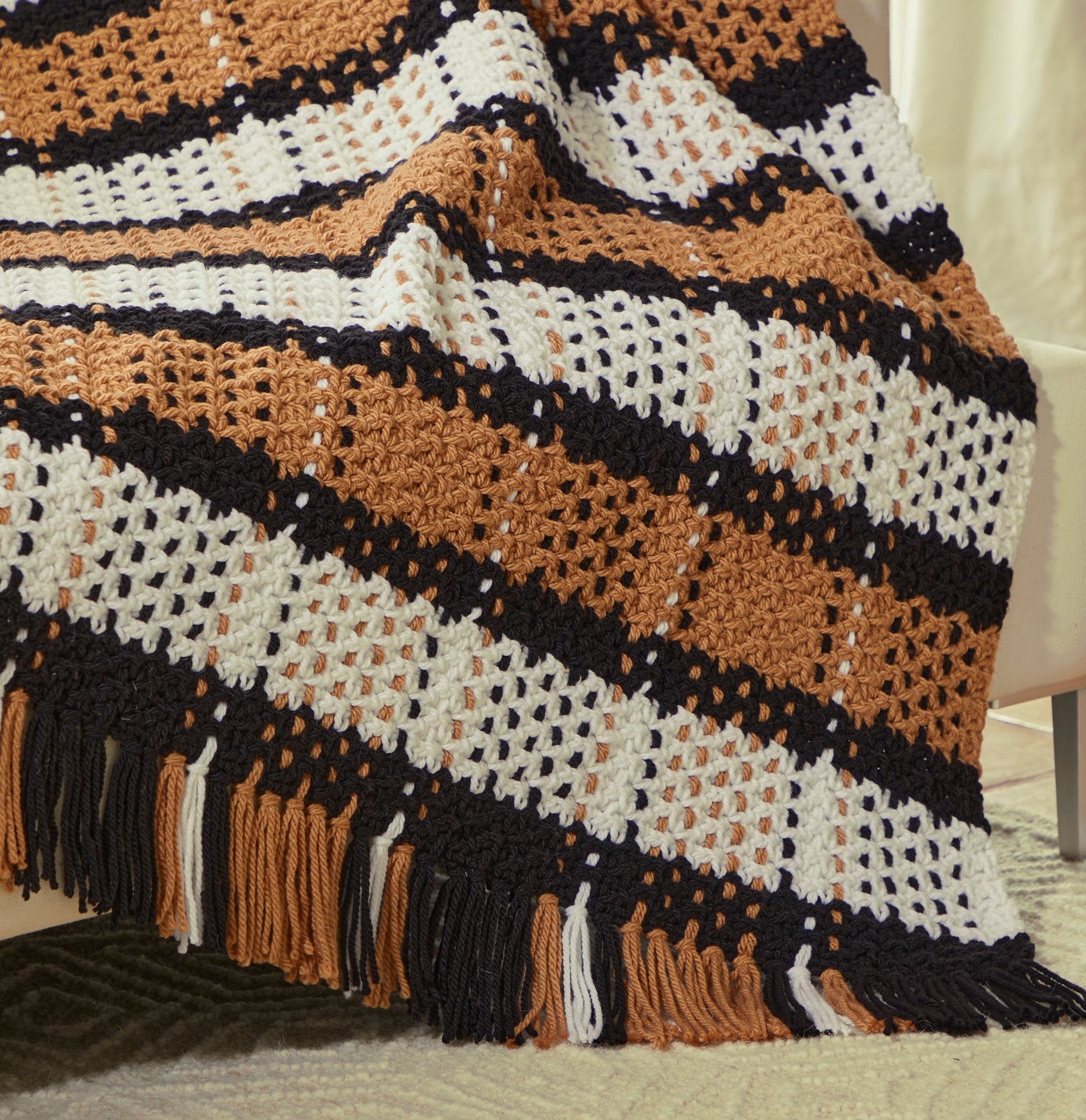 Chunky Plaid Crochet Blanket