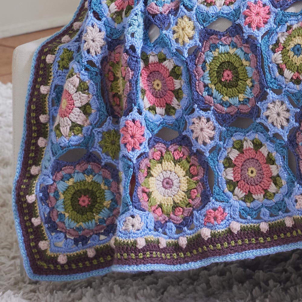 Summer Palace Throw