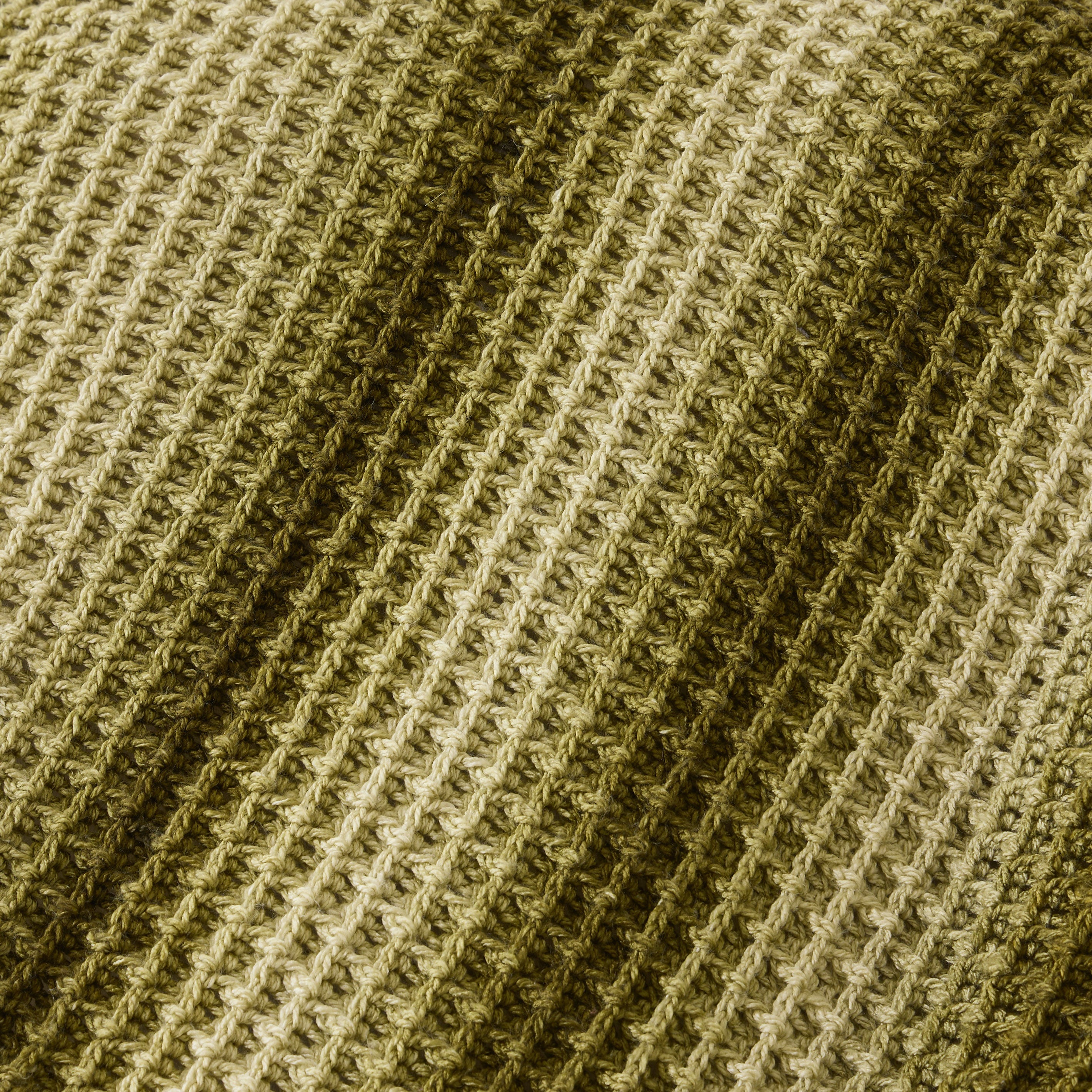 Unique Vibrato Crochet Throw