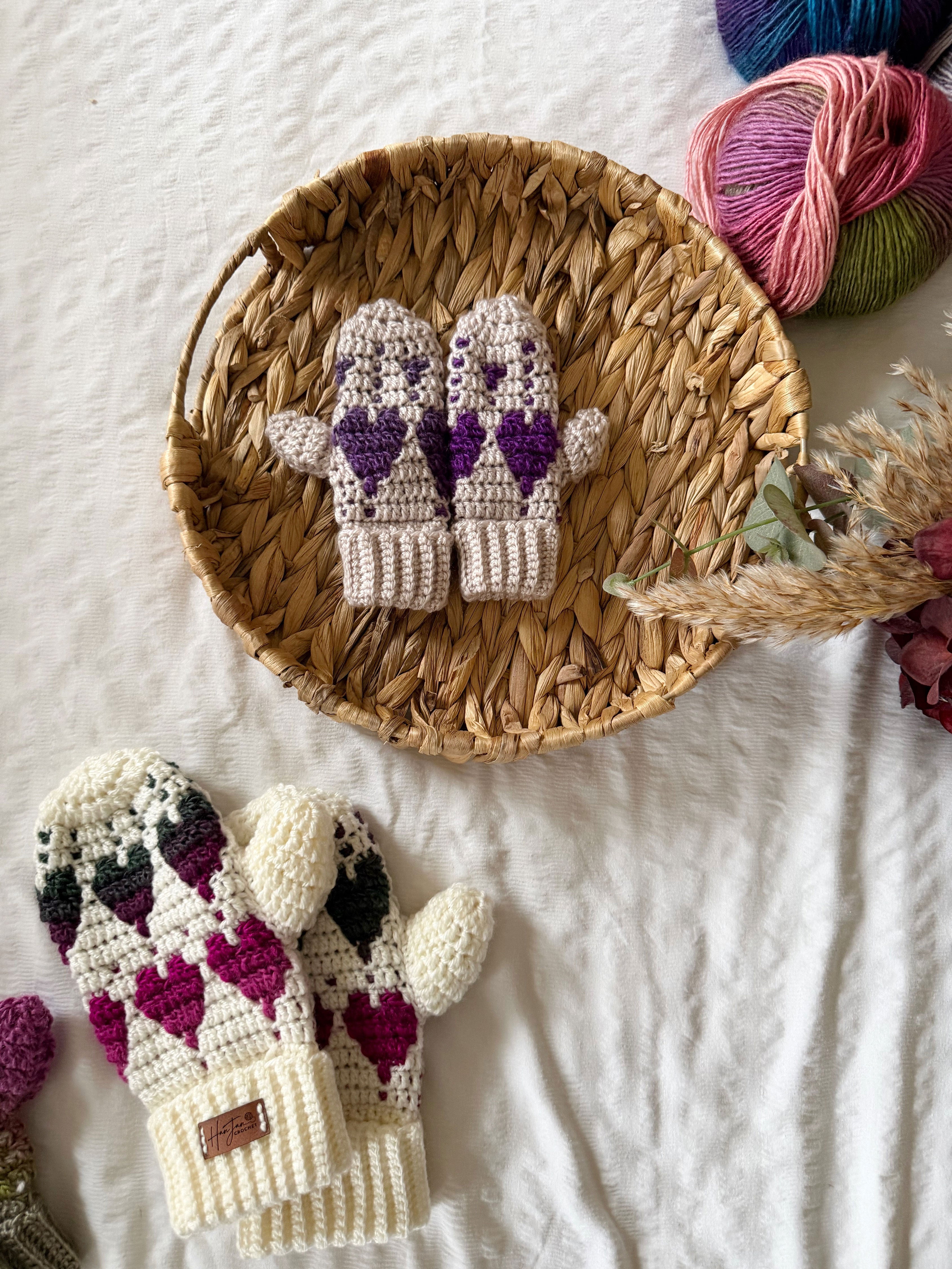 Happy Hearts Mittens