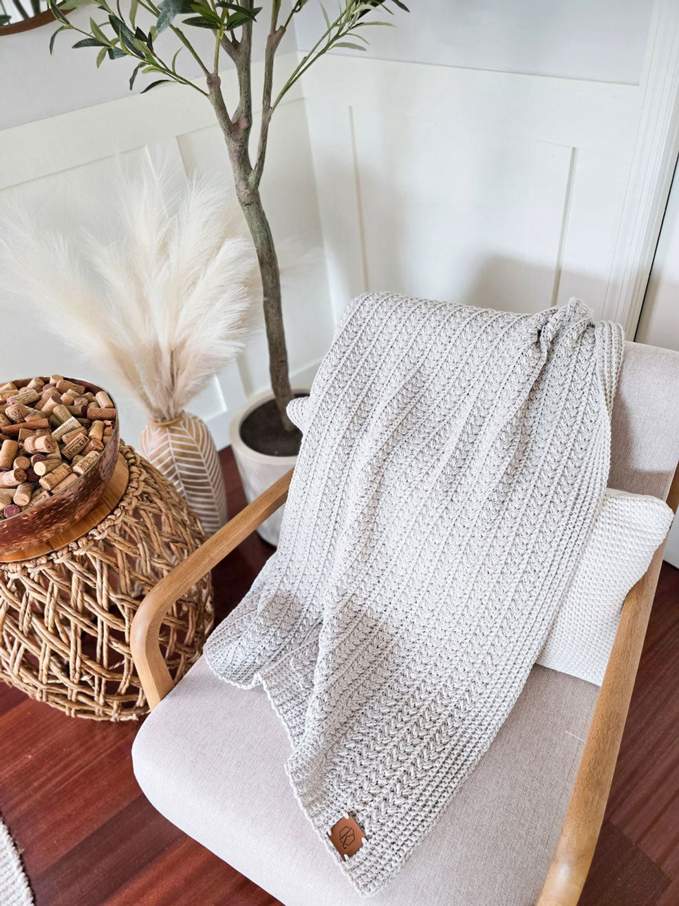 Braided Wheat Crochet Lapghan