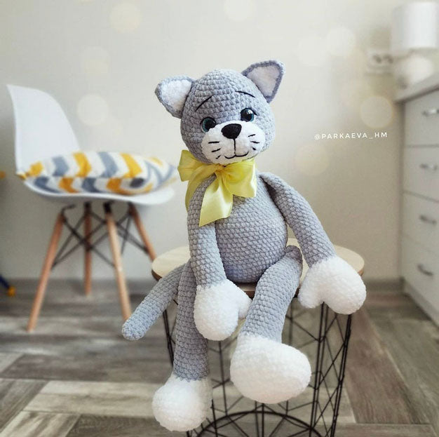 Tom Cat Crochet Kit