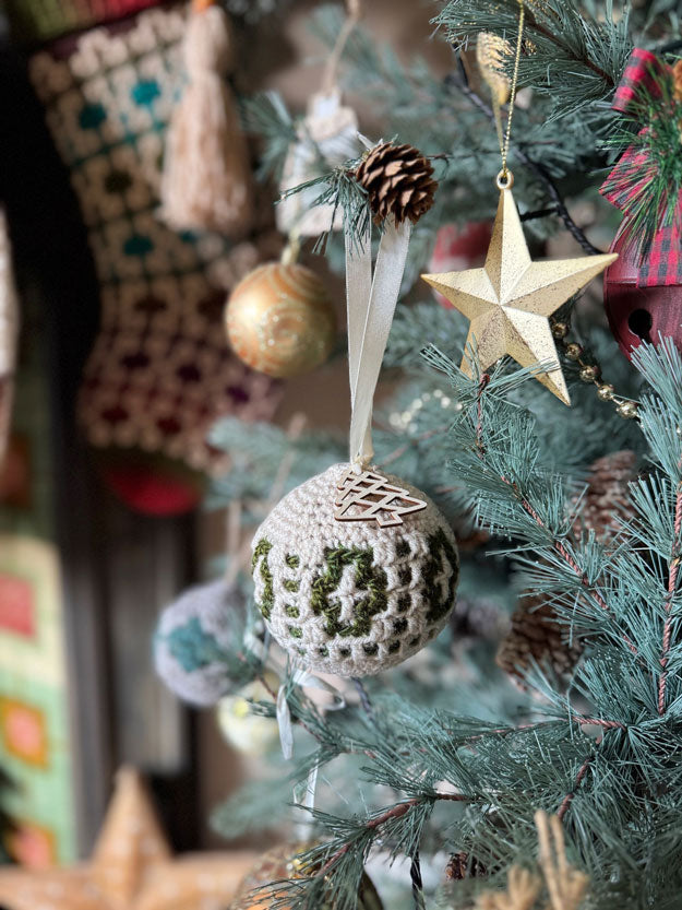 Yuletide Mosaic Ornaments